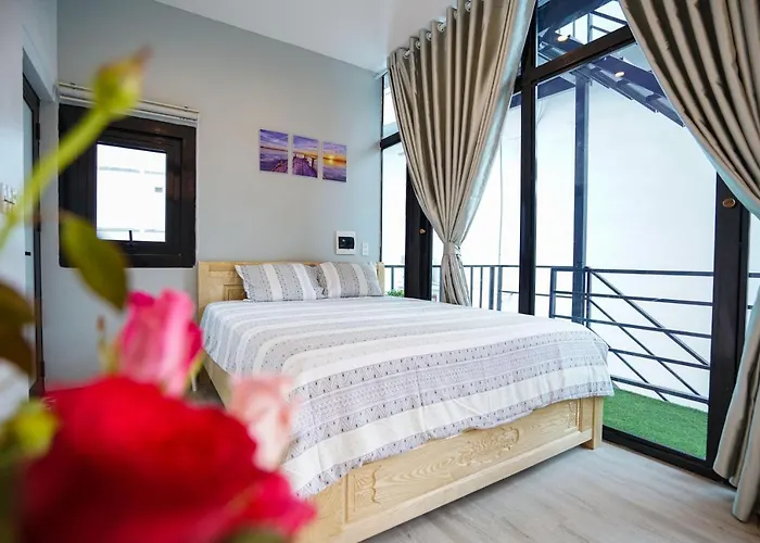 Private In Center-almor Homestay Ha Long